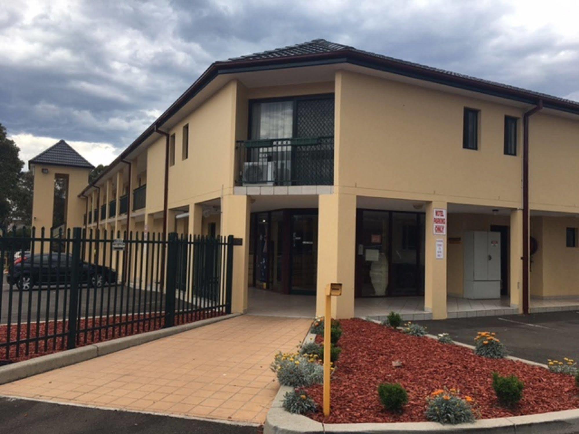 St Marys Park View Motel 외부 사진