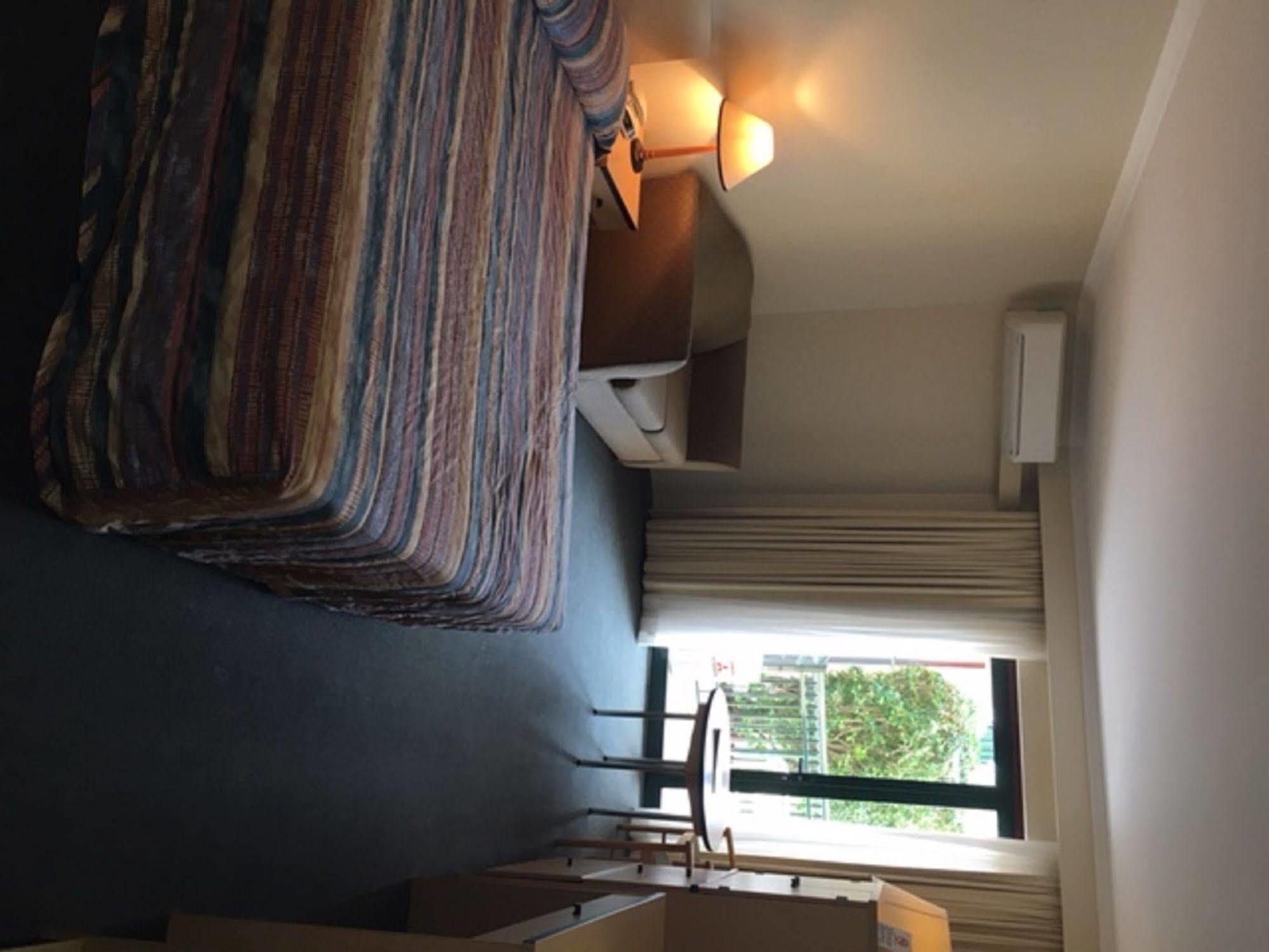 St Marys Park View Motel 외부 사진